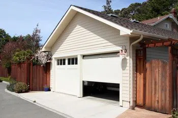 Golden Garage Door Service San Diego, CA 858-500-3741 - abt-cont-gr-18m